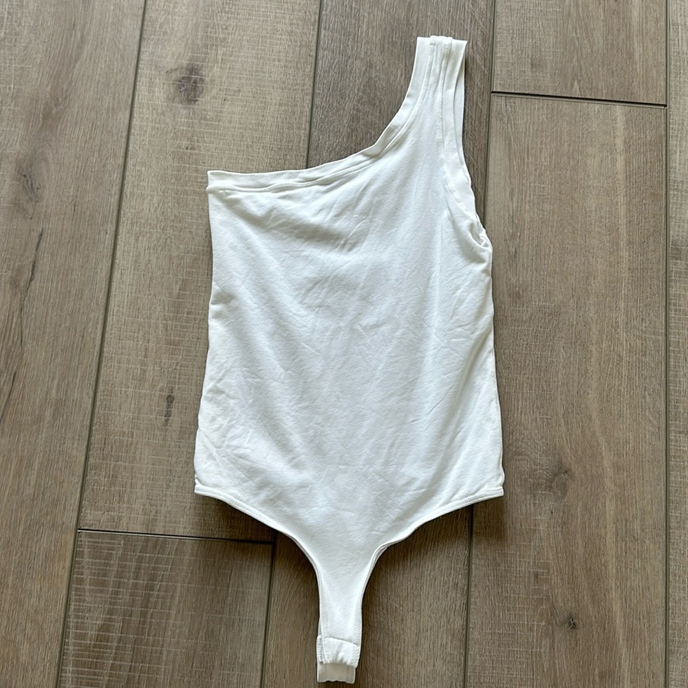 clique one shoulder body suit